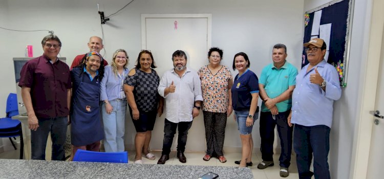 Carlos Bernardo conhece APAE do Campo Grande e elogia trabalho da entidade