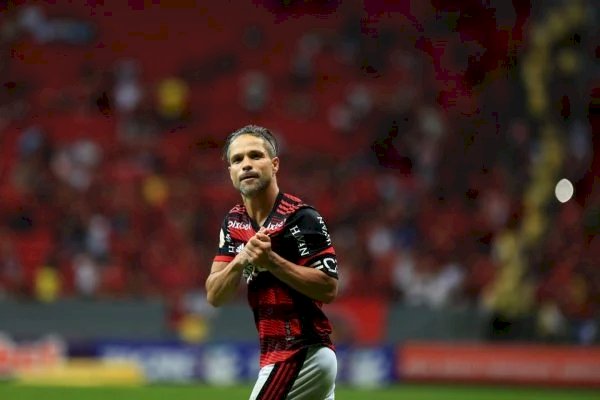 Diego Ribas anuncia que deixará o Flamengo no fim de 2022