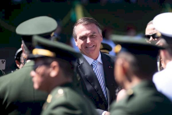 Bolsonaro: países que criticam política ambiental não têm “autoridade”
