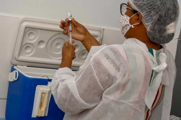 BRs paradas arriscam produção de 1,5 milhão de vacinas contra gripe