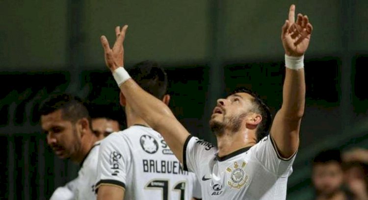 ANÁLISE: Corinthians contorna descontrole emocional, mas falha em objetivo final no Brasileirão