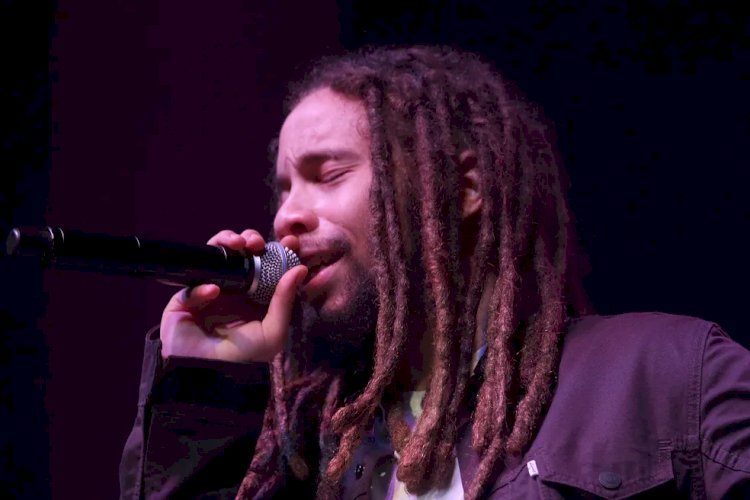 'Jo Mersa' Marley, cantor e neto de Bob Marley, morre aos 31 anos