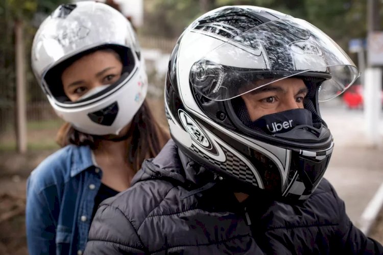 Uber anuncia suspensão de transporte de passageiros por moto na cidade de São Paulo