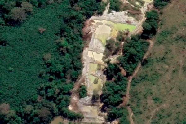 Território Yanomami tem 75 pistas de pouso, aponta levantamento