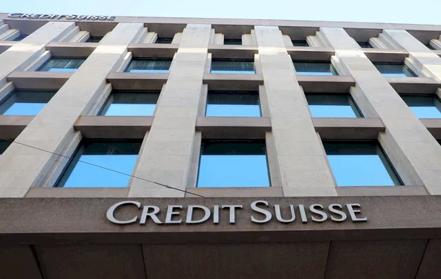 Credit Suisse pede empréstimo de US$ 54 bilhões ao Banco Central da Suíça; ações saltam 40%