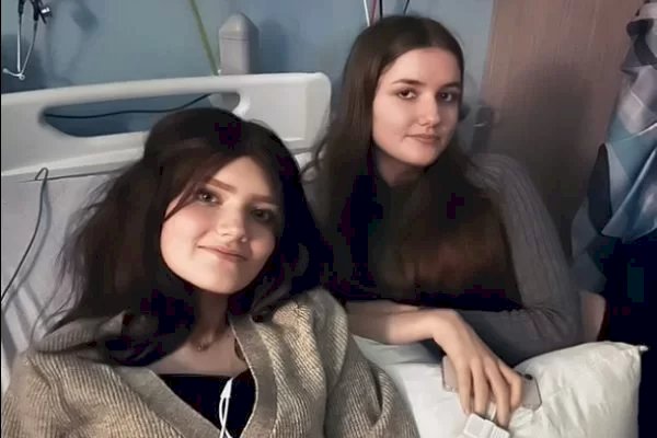 Gêmeas sofrem mesmos sintomas de câncer, mas só uma têm a doença