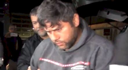 Suspeito de atirar garrafa que matou palmeirense chega a SP e tem prisão decretada