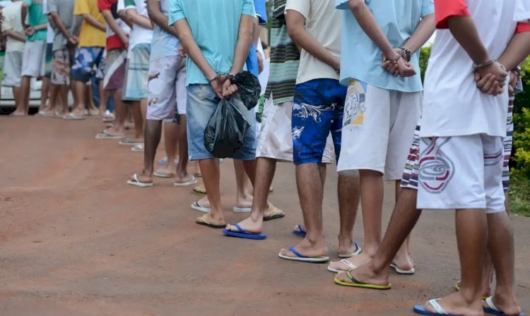 Governo do Rio fecha acordo no STF sobre apreensão de adolescentes
