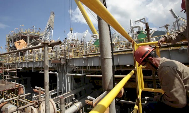 Brasil tem aumento de 7% nas reservas provadas de petróleo em 2023