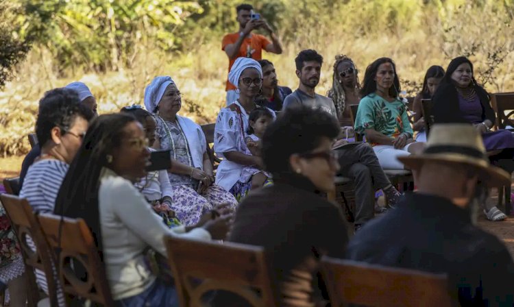 Cenário do Festival Latinidades, quilombo em Goiás busca titulação