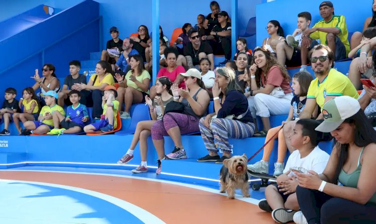 Torcida diz que futebol feminino precisa melhorar para chegar ao ouro