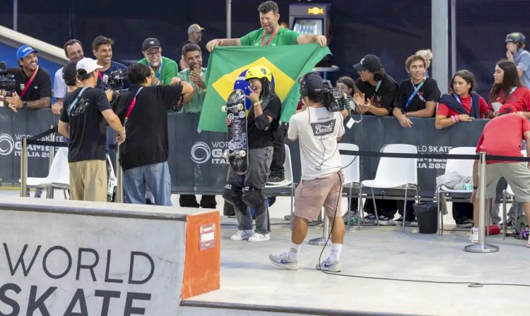 Raicca Ventura conquista Mundial de skate park na Itália