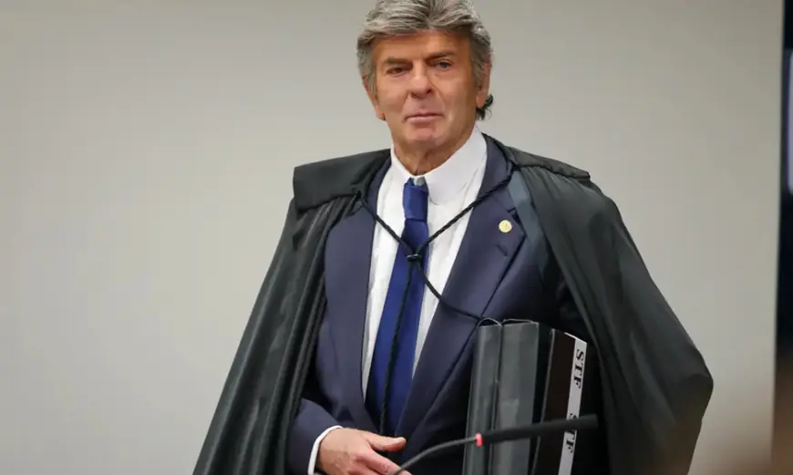 Fachin autoriza Fux a mudar para a Segunda Turma do STF